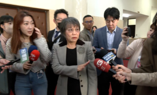 拒絕李貞秀質詢　劉世芳強硬回擊「她就是一般民眾」！