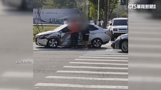 行糾上演「街頭碰碰車」猛撞4傷　警逮2現行犯移送