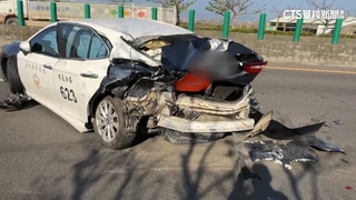 處理交通事故　！布袋分局警備車遭撞毀損　幸無人傷
