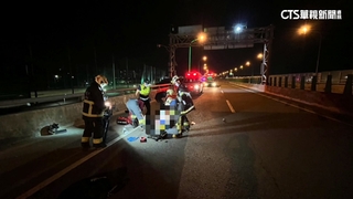 台61線死亡車禍！女騎士重機自摔　倒地遭後車輾斃