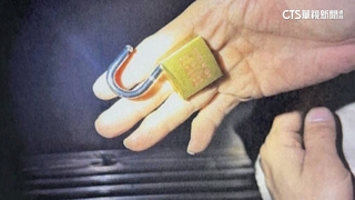 破壞鎖頭闖診所　清潔員驚見陌生男坐沙發裝沒事