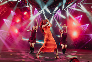 AiNA THE END登大港開唱　被全場大合唱嚇到：斯勾以！