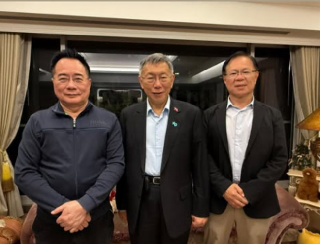 蔡正元今早入監服刑　柯文哲剛遭判刑曬合照：朋友保重 | 華視新聞