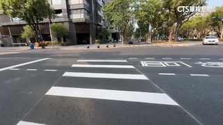 斑馬線剩一半？！　民眾喊危險　交通局.道工處：重鋪改標線