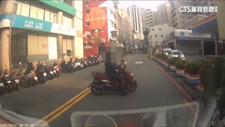 行車糾紛！駕駛控騎士拿「市府證件」恐嚇？　警：待釐清
