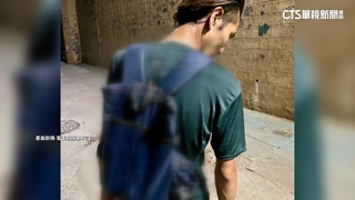 不理印度童乞討遭丟牛隻排泄物　日部落客高燒住院