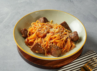 餐廳拒調監視器幫忙找包　總部8點聲明「終止合約」：2日內完成招牌拆除