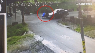 男開車逆向百米！衝撞左轉微電車　駕駛噴飛挫傷