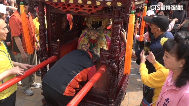 【台語新聞】延續百年傳統！　連興宮媽祖回娘家　社寮4里喜迎