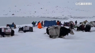 聖母峰嚮導疑下藥搞病遊客　直升機救援竟是詐保工具