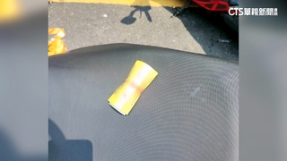 疑詐騙！　機車遭放名片捆5百鈔　警方：拿取恐被告侵占
