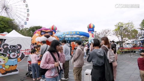 下雨仍不減興致！　兒童新樂園.宜蘭綠博湧遊客