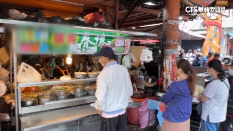超澎湃潤餅！　10種餡料塞爆　傳承3代老店大排長龍