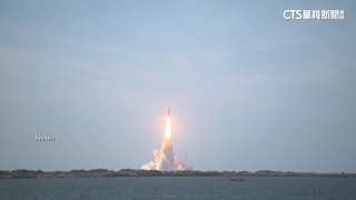 阿提米絲2號繞月創最遠紀錄　川普變粉絲要簽名