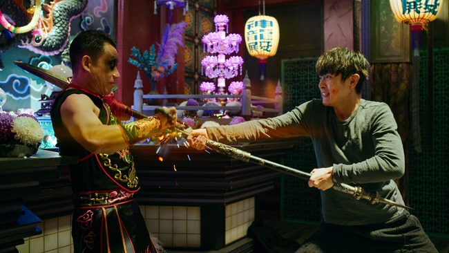 《乩身》空降排行榜冠軍　郭子乾身材、王柏傑詮釋三太子全網讚爆 | 華視新聞