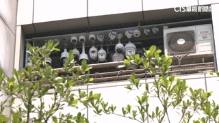 商辦陽台「逾20支監視器」成奇景　當地里長：廠商測試