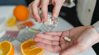 【網路溫度計】顧腸胃、補元氣這樣吃才正確！揭曉2025十大保健食品排行榜　