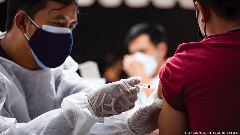為何印尼丶泰國丶以色列都追加第三劑疫苗？ | 華視新聞