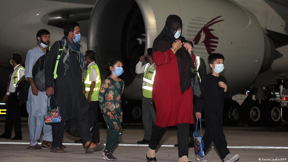 美軍撤離後首架民航班機飛離喀布爾  | 華視新聞