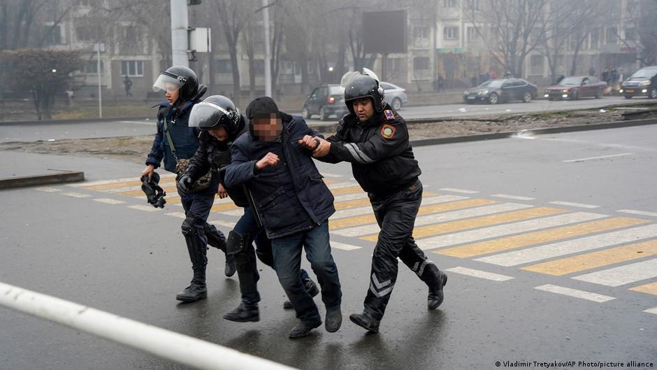 哈薩克持續動蕩 5000餘人被捕 | 華視新聞