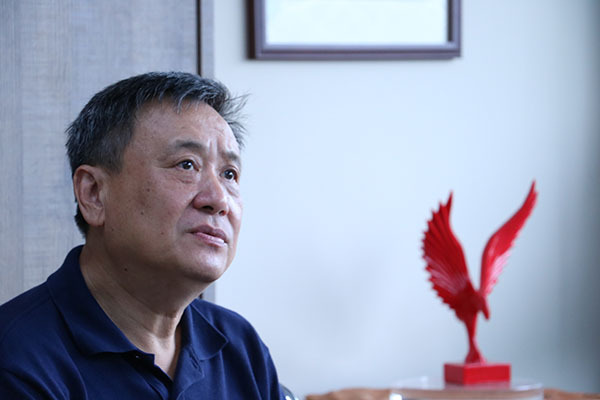 【人物專訪】導演李崗40歲踏入導演之路「找到自己」 | 華視新聞