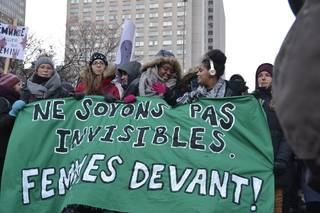 爭有薪實習　近六萬魁北克生罷課示威