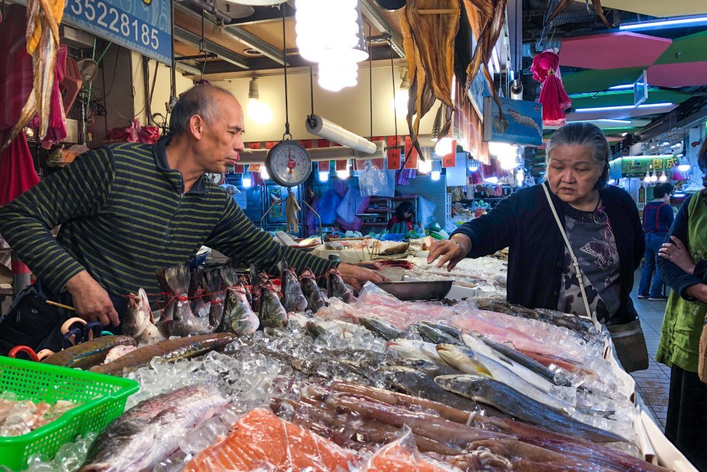 市場超市大不同　新鮮魚貨哪裡買？ | 華視新聞